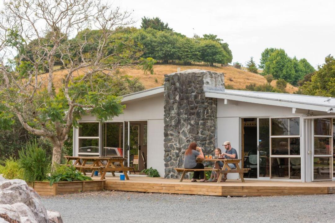 Russell-Orongo Bay Holiday Park Bagian luar foto