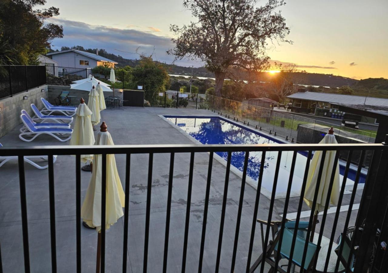 Russell-Orongo Bay Holiday Park Bagian luar foto